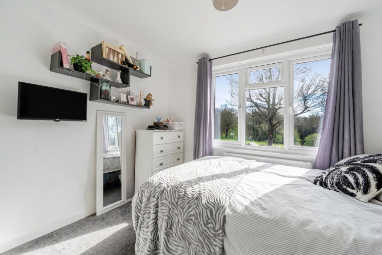 Images for Matthew Arnold Close, Cobham, Surrey