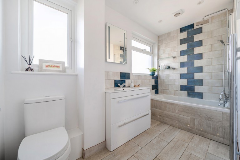 Images for Matthew Arnold Close, Cobham, Surrey