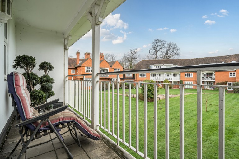 Images for Leigh Corner, Cobham, Surrey