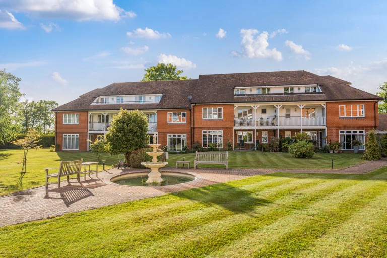 Images for Leigh Corner, Cobham, Surrey