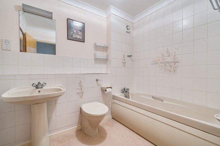 Images for Leigh Corner, Cobham, Surrey
