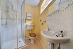 Images for Farm View, Cobham, Surrey