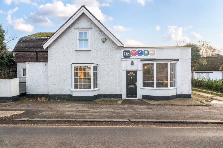Click the photo for more details of Portsmouth Road, Cobham, Surrey