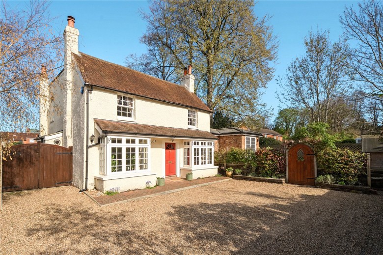 Click the photo for more details of Townshott Close, Great Bookham, Surrey
