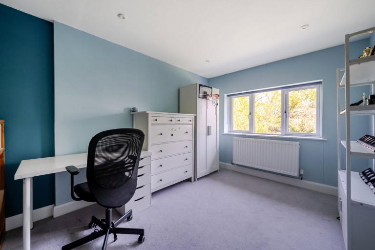 Images for Hillcrest Gardens, Esher, Surrey