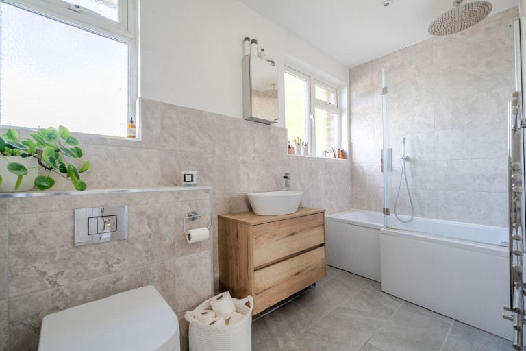 Images for Matthew Arnold Close, Cobham, Surrey