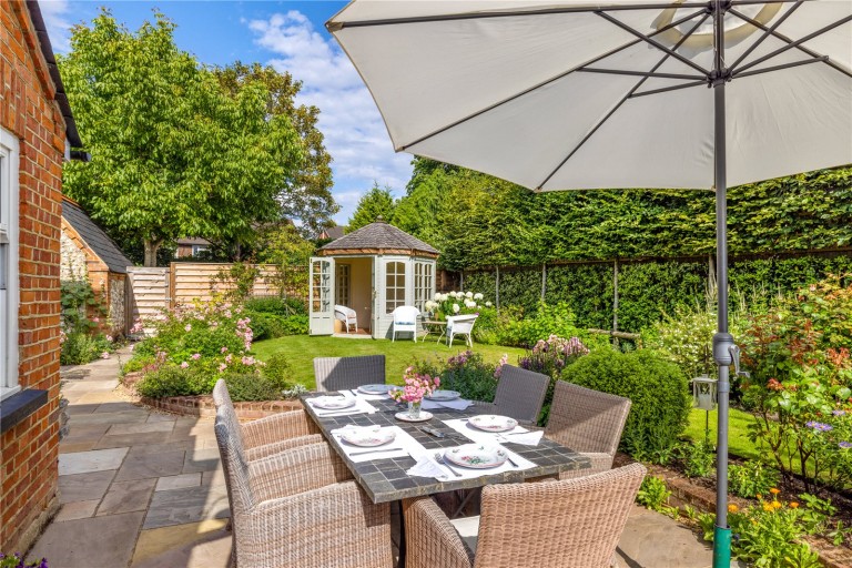 Images for Northfield Farm Mews, Cobham, Surrey