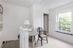 Images for Northfield Farm Mews, Cobham, Surrey