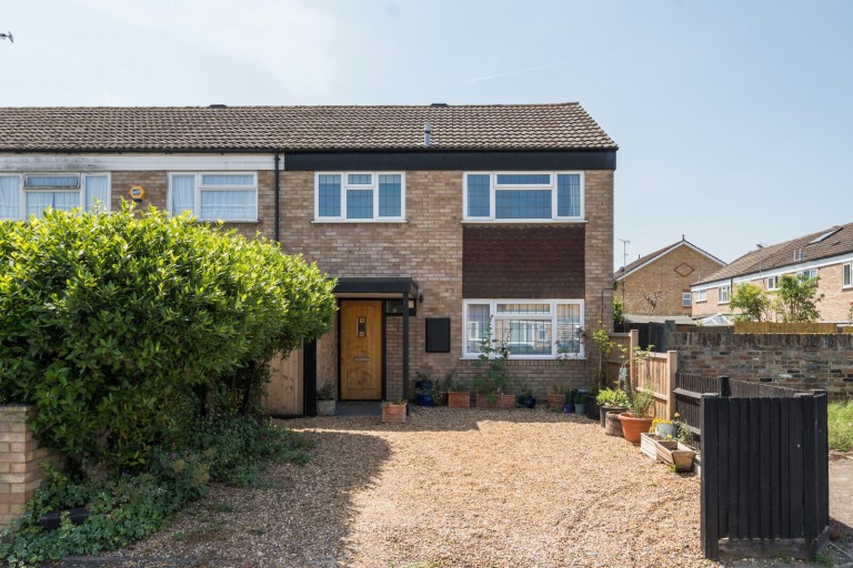 Images for Bennett Close, Cobham, Surrey