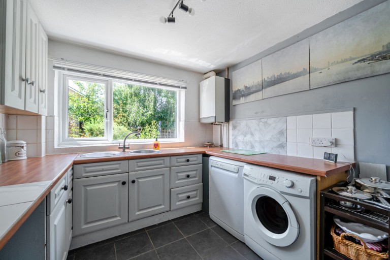 Images for Bennett Close, Cobham, Surrey