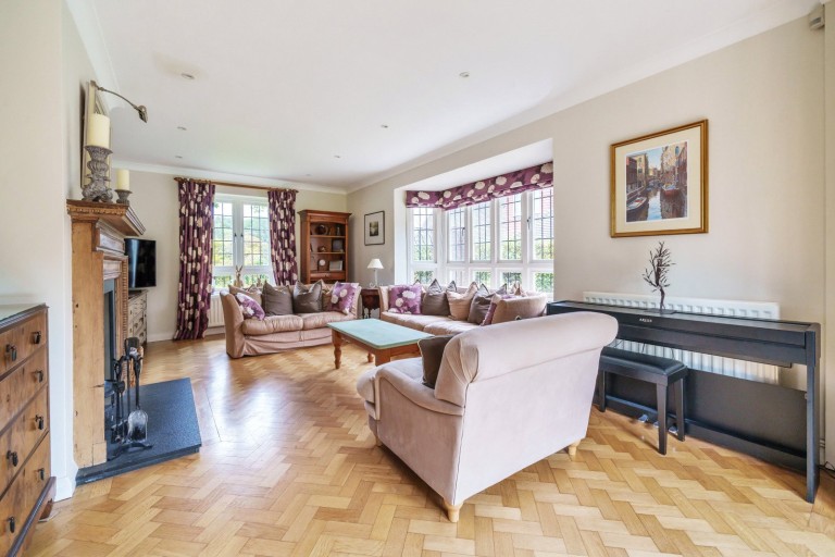 Images for Highfields, East Horsley, KT24