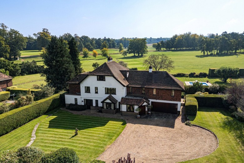 Click the photo for more details of Guildford Road, Effingham, KT24