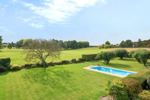 Click the photo for more details of Guildford Road, Effingham, Surrey