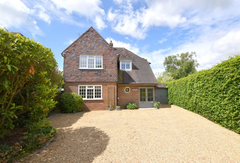 Click the photo for more details of 143 The Street, West Horsley, KT24