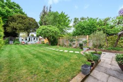 Images for 143 The Street, West Horsley, KT24