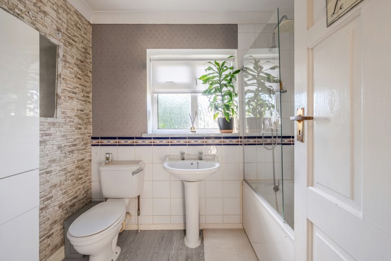 Images for Nightingale Crescent, West Horsley, Surrey