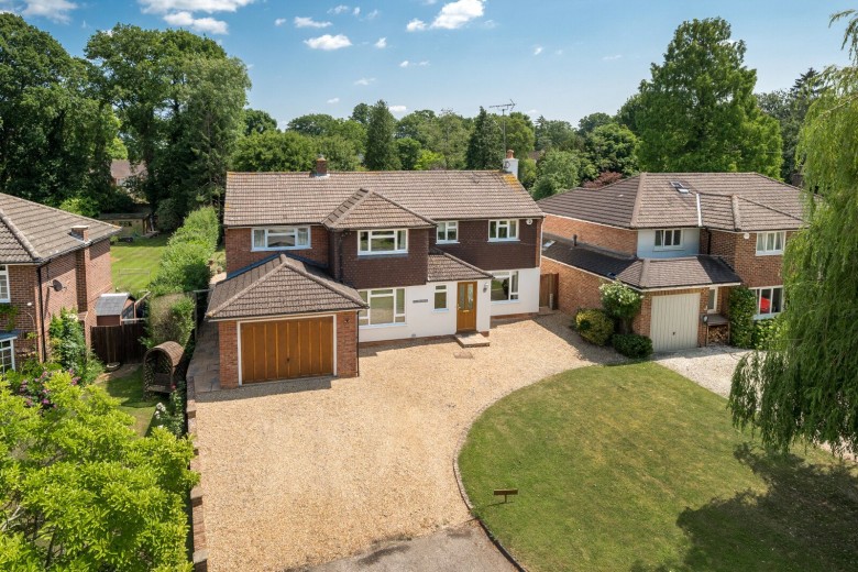 Click the photo for more details of Hooke Road, East Horsley, Surrey