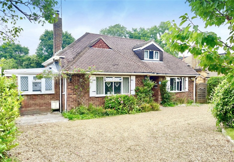 Click the photo for more details of Norrels Ride, East Horsley, Surrey