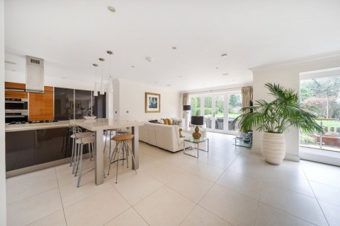 Click the photo for more details of The Warren, East Horsley, Surrey