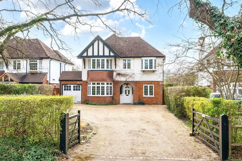 Click the photo for more details of Ockham Road North, West Horsley, KT24