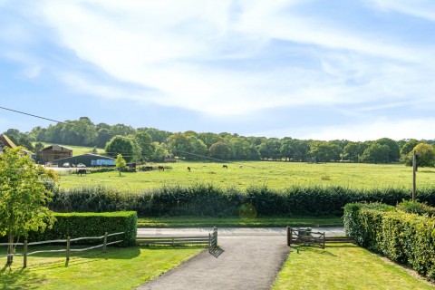 Click the photo for more details of Ripley Lane, West Horsley, KT24