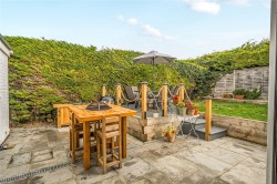 Images for Mount Pleasant, Effingham, Surrey