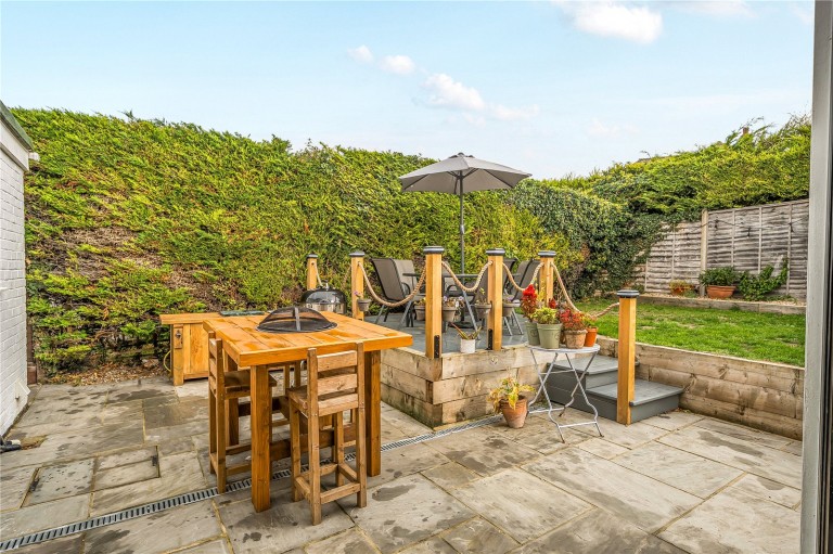 Images for Mount Pleasant, Effingham, Surrey