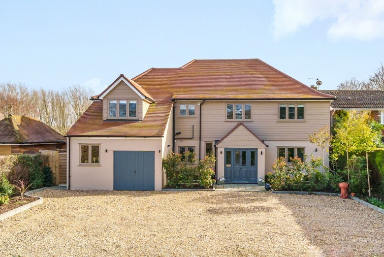 Click the photo for more details of Lower Farm Road, Effingham, KT24