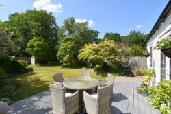 Images for Surrey Gardens, East Horsley
