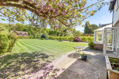 Click the photo for more details of Ockham Road North, East Horsley, KT24