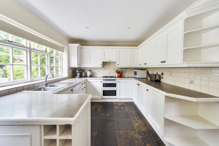 Images for The Ridings, East Horsley, KT24