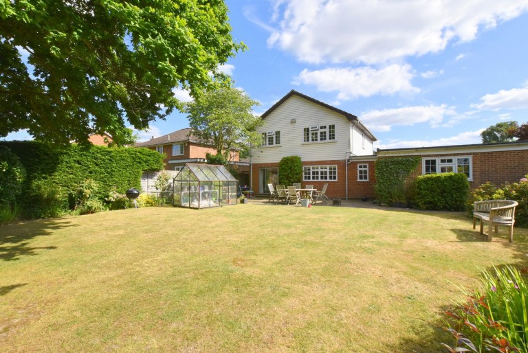 Images for The Ridings, East Horsley, KT24