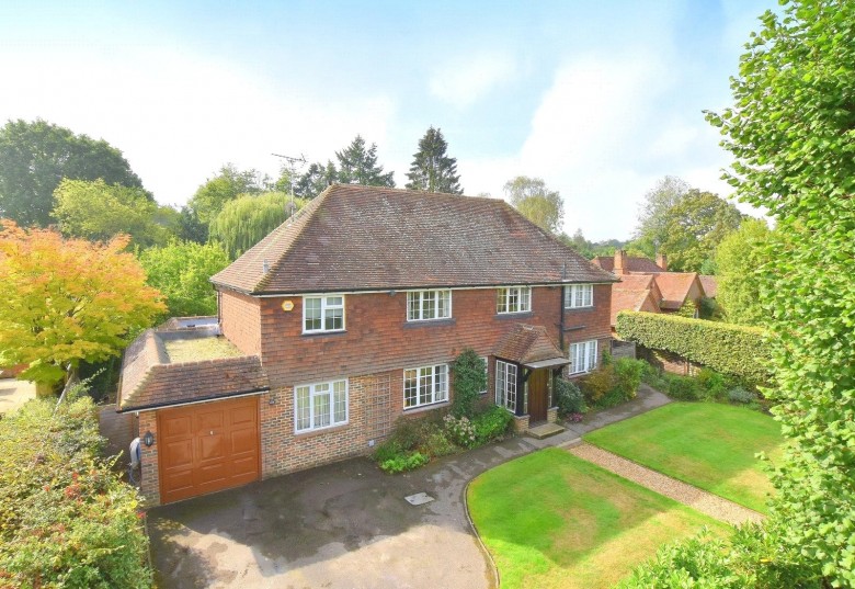 Click the photo for more details of Lime Grove, West Clandon, GU4