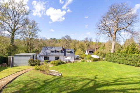 Click the photo for more details of Green Dene, East Horsley, KT24