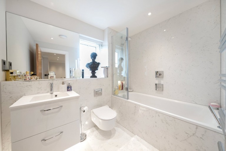 Images for Walnut Tree Gardens, West Horsley, Surrey