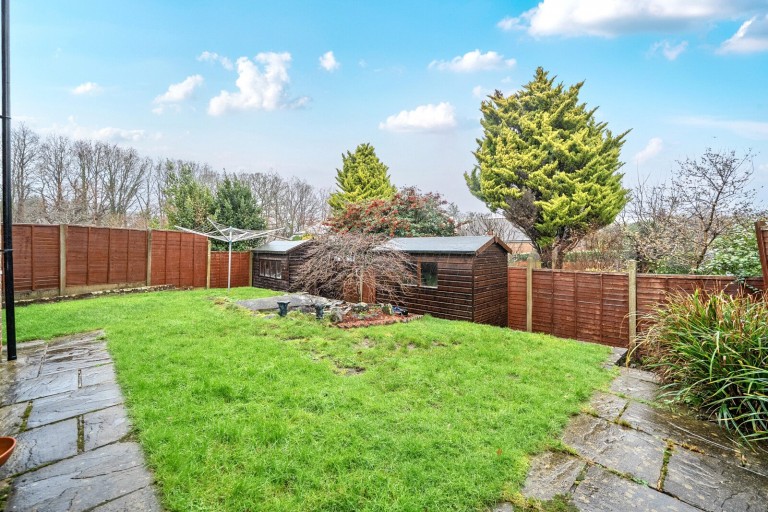 Images for Burnt Common Close, Ripley, Surrey