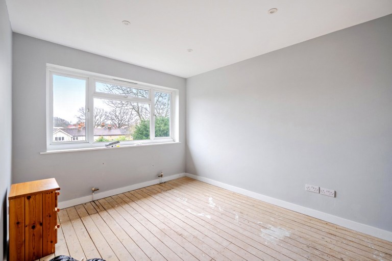 Images for Burnt Common Close, Ripley, Surrey