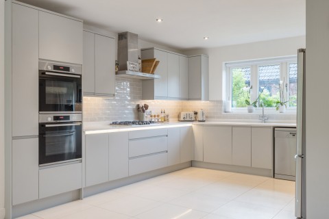 Click the photo for more details of Heathway, East Horsley, Surrey