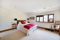 Images for Heathview, East Horsley
