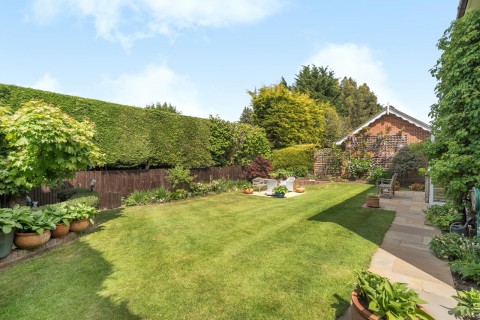 Click the photo for more details of Middle Farm Place, Effingham, KT24