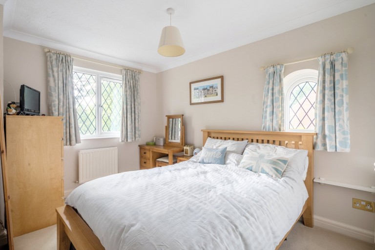 Images for Thornleas Place, East Horsley, Surrey