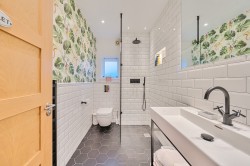 Images for Surrey Gardens, Effingham Junction, Surrey