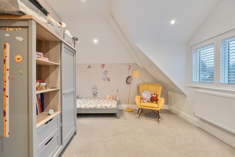 Images for Surrey Gardens, Effingham Junction, Surrey