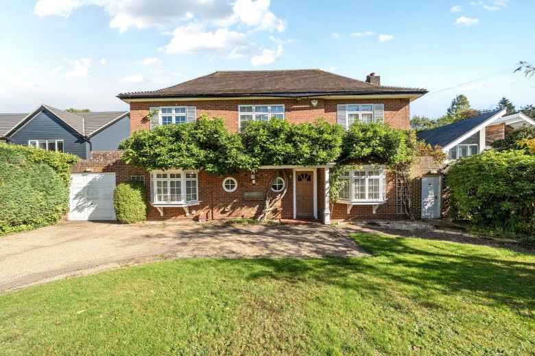Click the photo for more details of The Highlands, East Horsley, Surrey