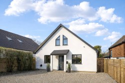 Images for Surrey Gardens, Effingham Junction, Surrey