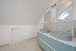 Images for Surrey Gardens, Effingham Junction, Surrey