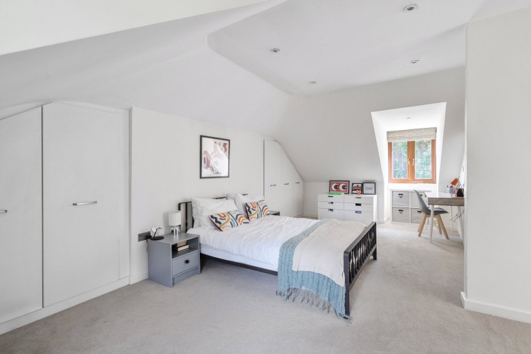 Images for Wildwood Close, East Horsley, Surrey