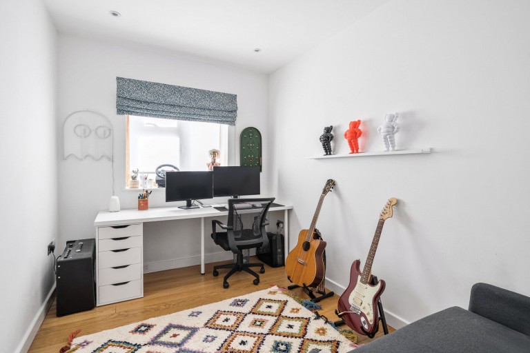 Images for Wildwood Close, East Horsley, Surrey