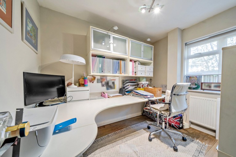 Images for Silkmore Lane, West Horsley, Surrey