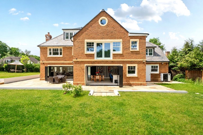 Images for Heath View, East Horsley